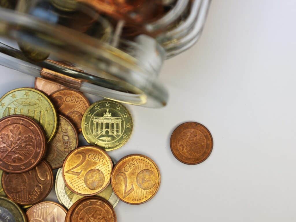 Een pot met geld als symbool voor Prinsjesdag